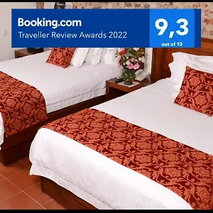 3* Hotel El Serafin Boutique