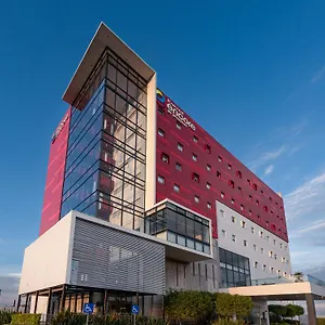 Hotel Ramada Encore By Wyndham Queretaro, El Salitre